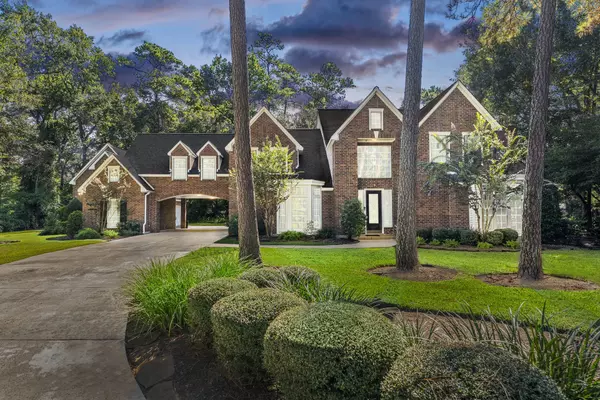 27 Misty Grove CIR, The Woodlands, TX 77380