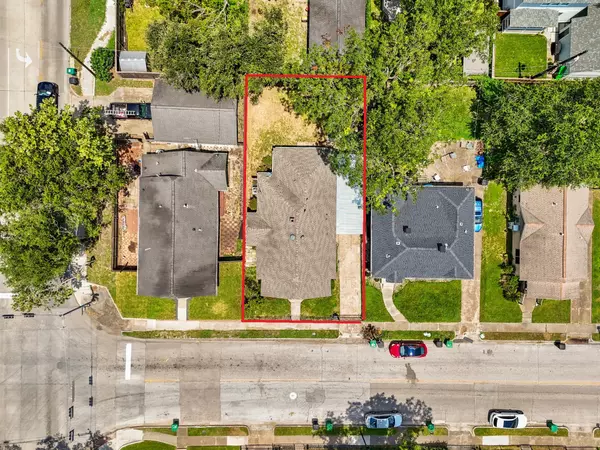 Houston, TX 77009,1133 E 14th ST