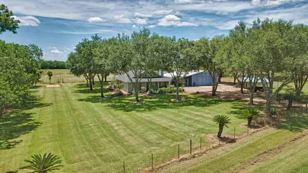 Damon, TX 77430,23104 Hopkins LN