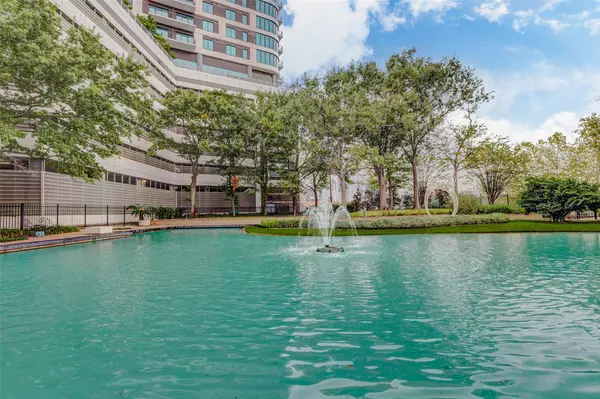 Houston, TX 77030,2001 Holcombe BLVD #206