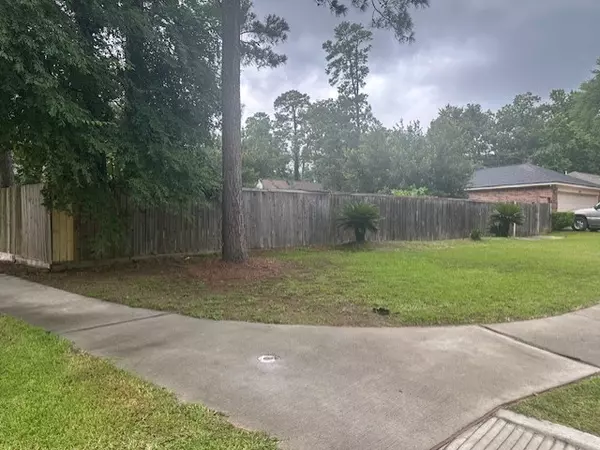 201 Bedford,  Conroe,  TX 77303