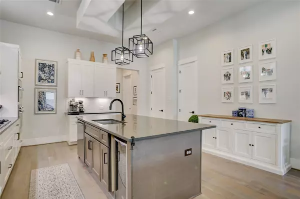 Houston, TX 77008,1022 Dorothy ST