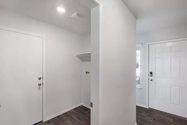 League City, TX 77573,4009 Bronco Station LN