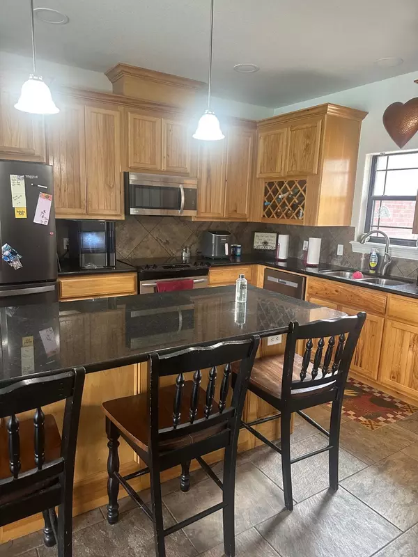 Lake Jackson, TX 77566,315 Buffalo TRL