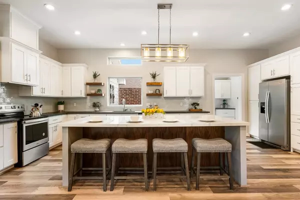 Houston, TX 77077,14111 Highcroft DR