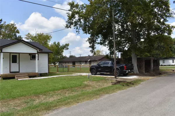 Daisetta, TX 77533,202 Texas