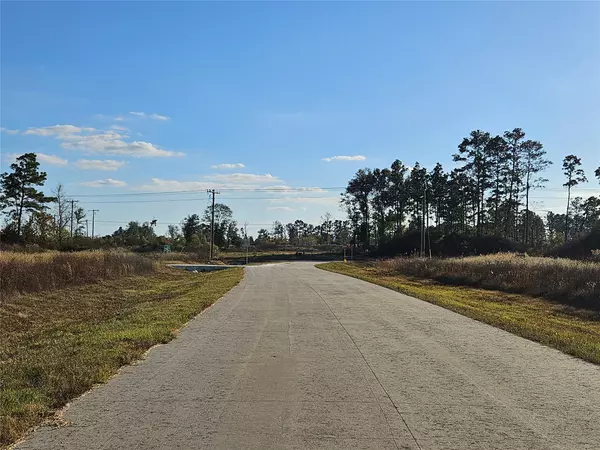 Cleveland, TX 77327,8026 Road 5891