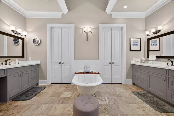 Houston, TX 77018,1261 Du Barry LN