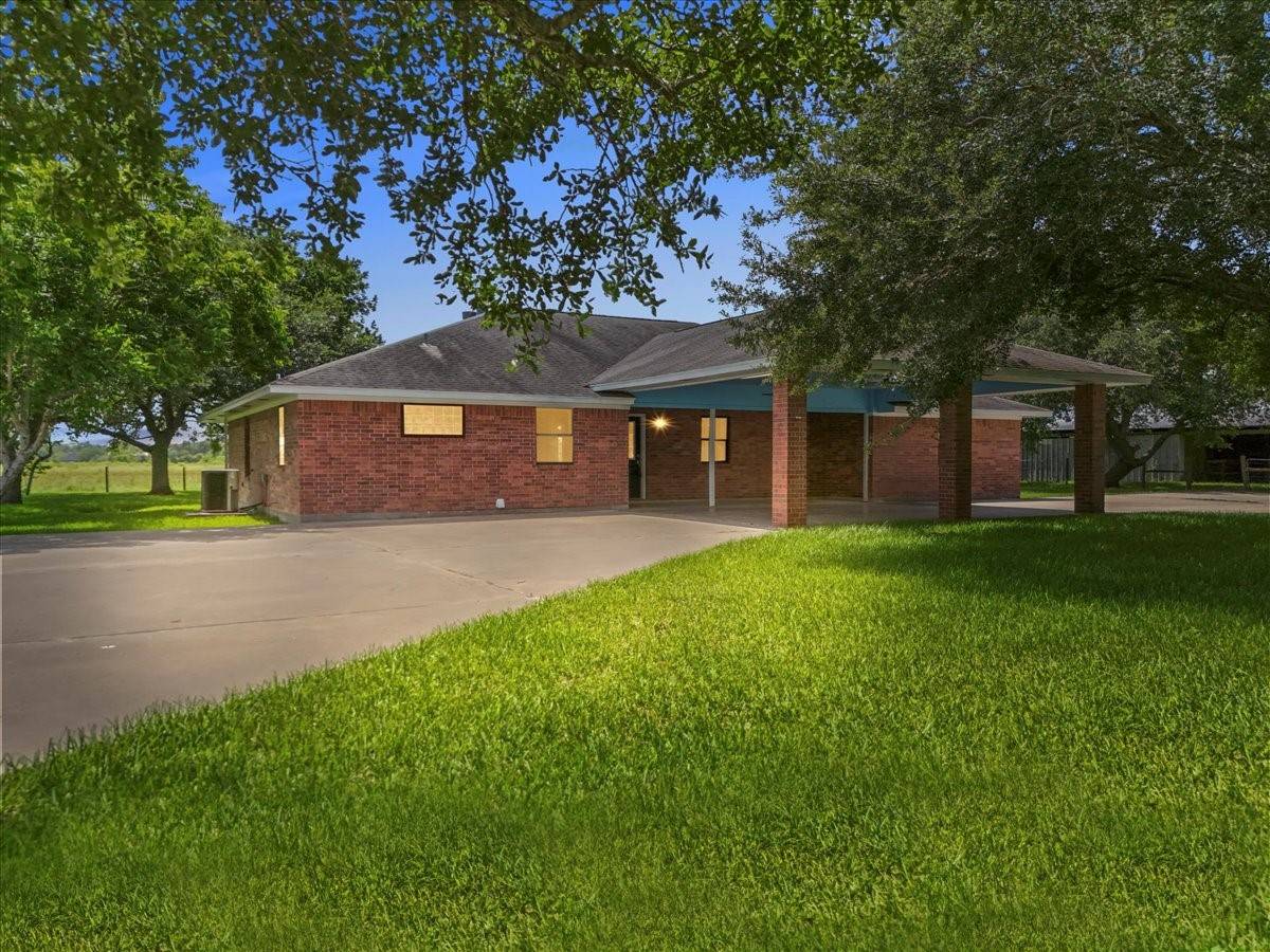 Santa Fe, TX 77510,6816 Avenue V