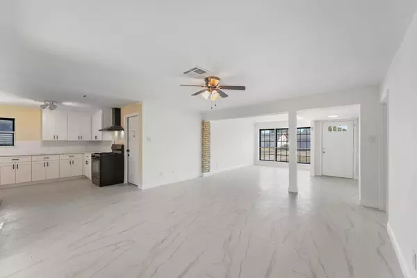 Houston, TX 77016,9711 Bertwood ST