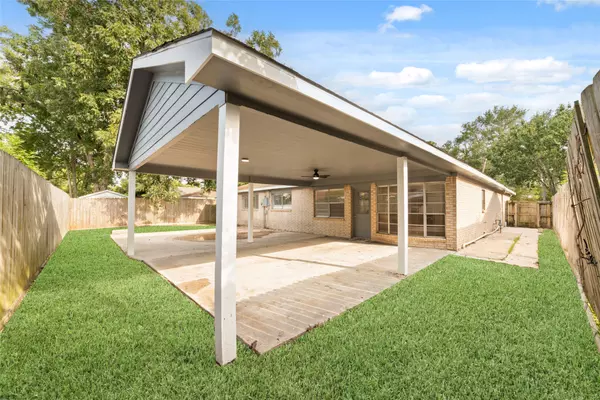 Houston, TX 77072,11222 Sandstone Street