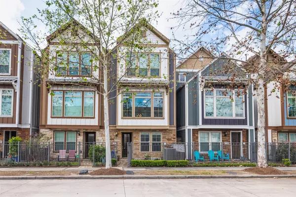 1818 Dennis ST, Houston, TX 77004