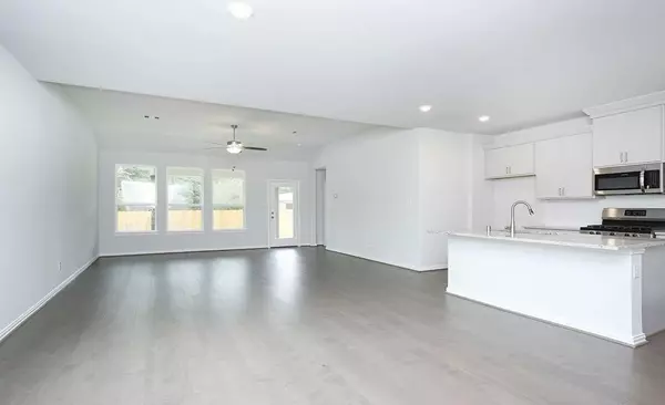 Seabrook, TX 77586,2729 Madison ST