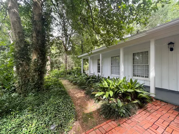 Crockett, TX 75835,1106 Redbud