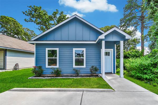 16713 E Ivanhoe, Montgomery, TX 77316