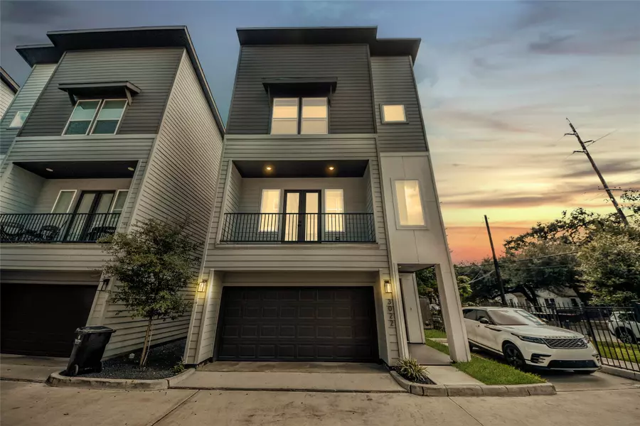 3022 Live Oak ST, Houston, TX 77004