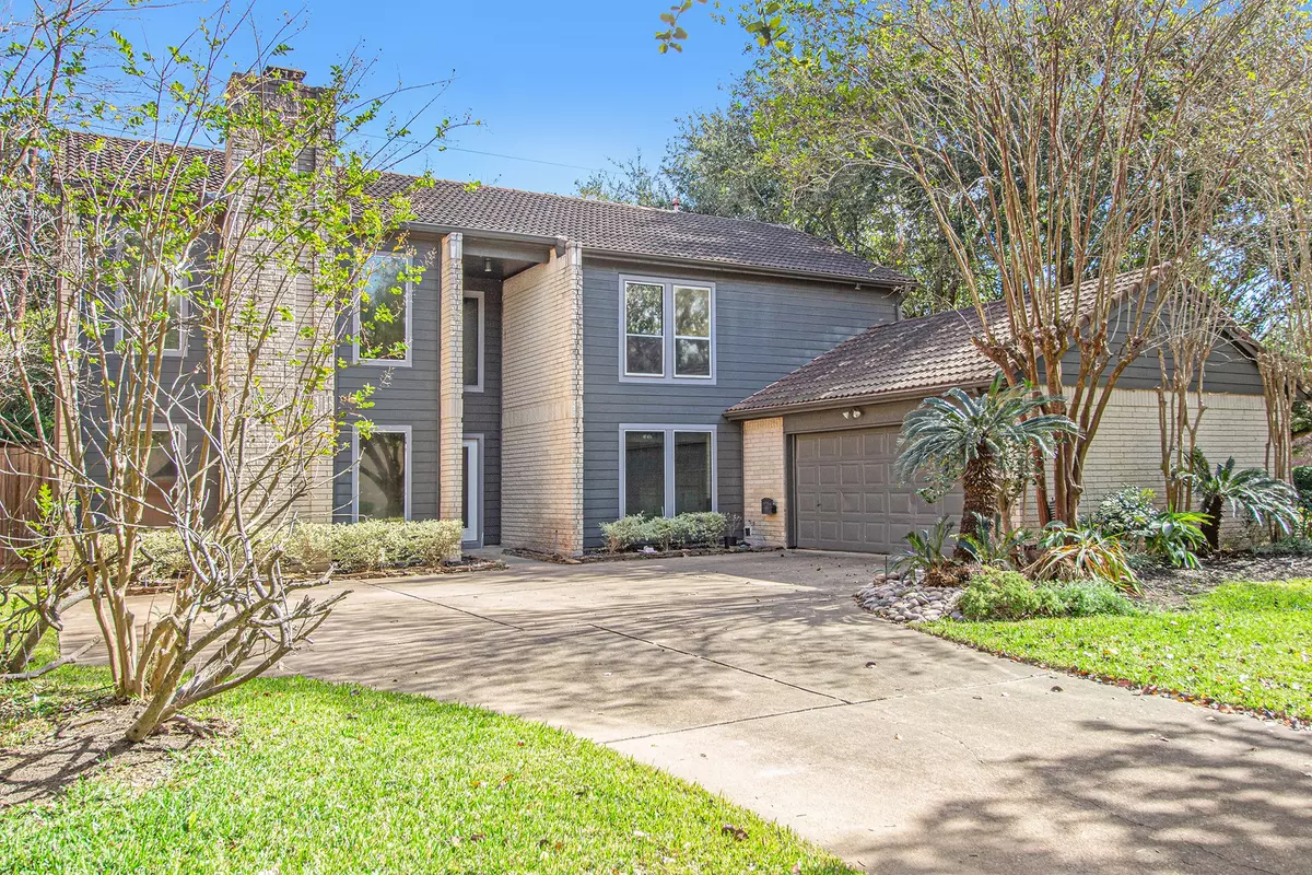 Sugar Land, TX 77478,911 Borden ST