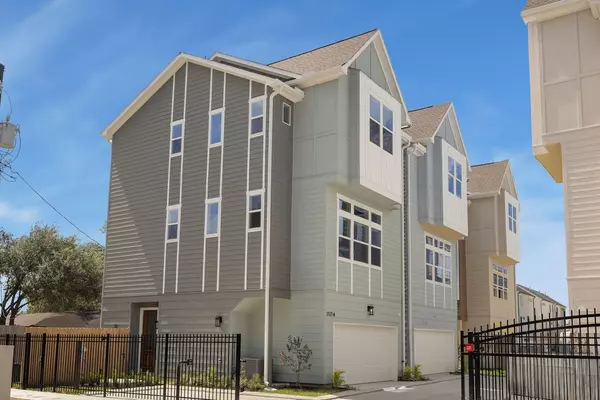 2121C Hoskins DR, Houston, TX 77080