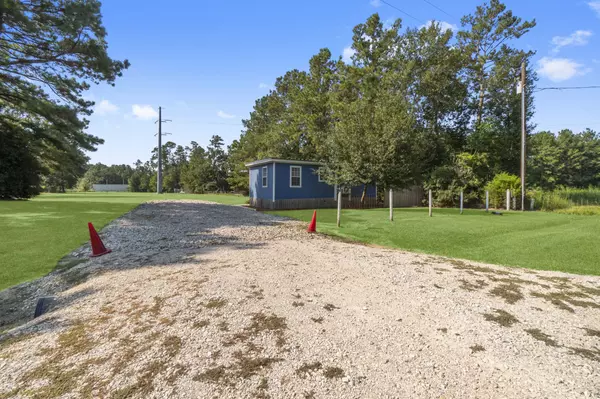 Dayton, TX 77535,387 County Road 304