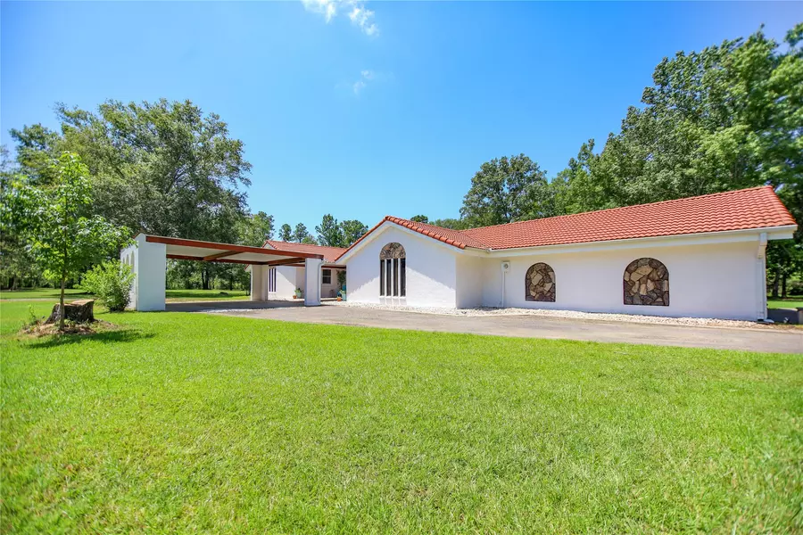 4385 Highway 1131, Vidor, TX 77662