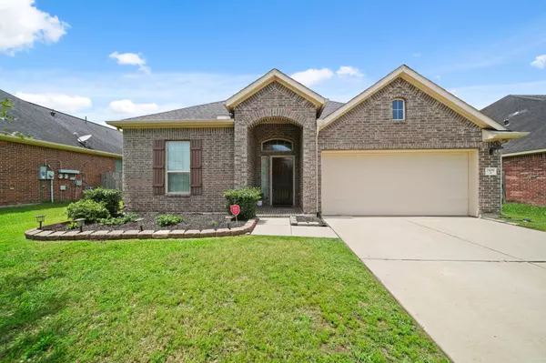 7509 Cobblestone DR,  Pearland,  TX 77581
