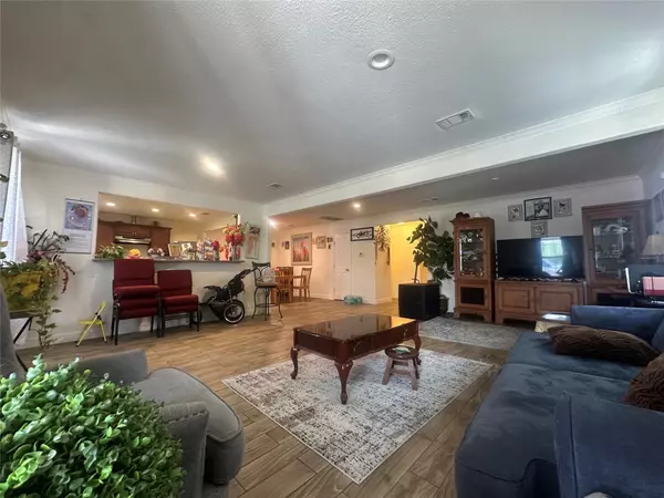 3331 Longhorn DR, Houston, TX 77084