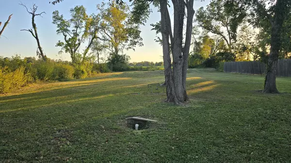 Boling, TX 77420,10550 FM 1301 RD