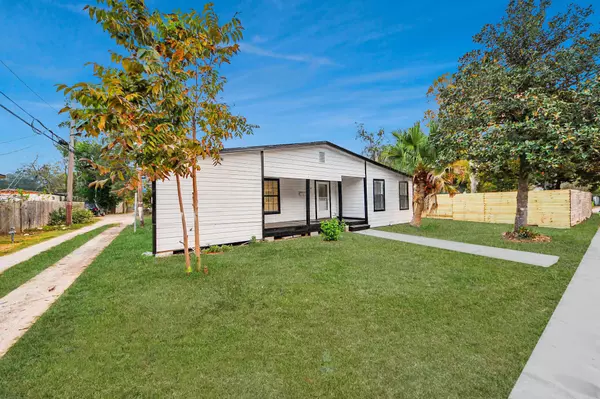 Rosenberg, TX 77471,2409 Avenue K