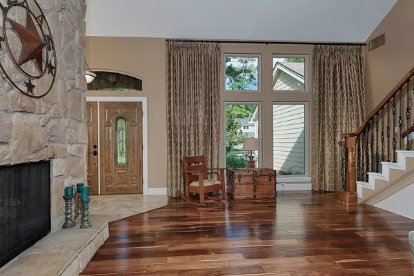 The Woodlands, TX 77380,108 S Timber Top DR