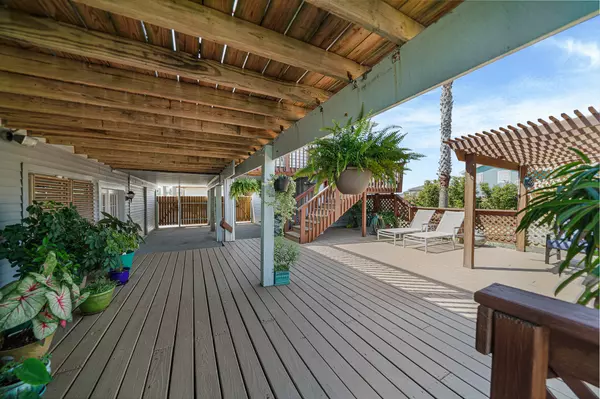 Jamaica Beach, TX 77554,16607 Mansvelt RD