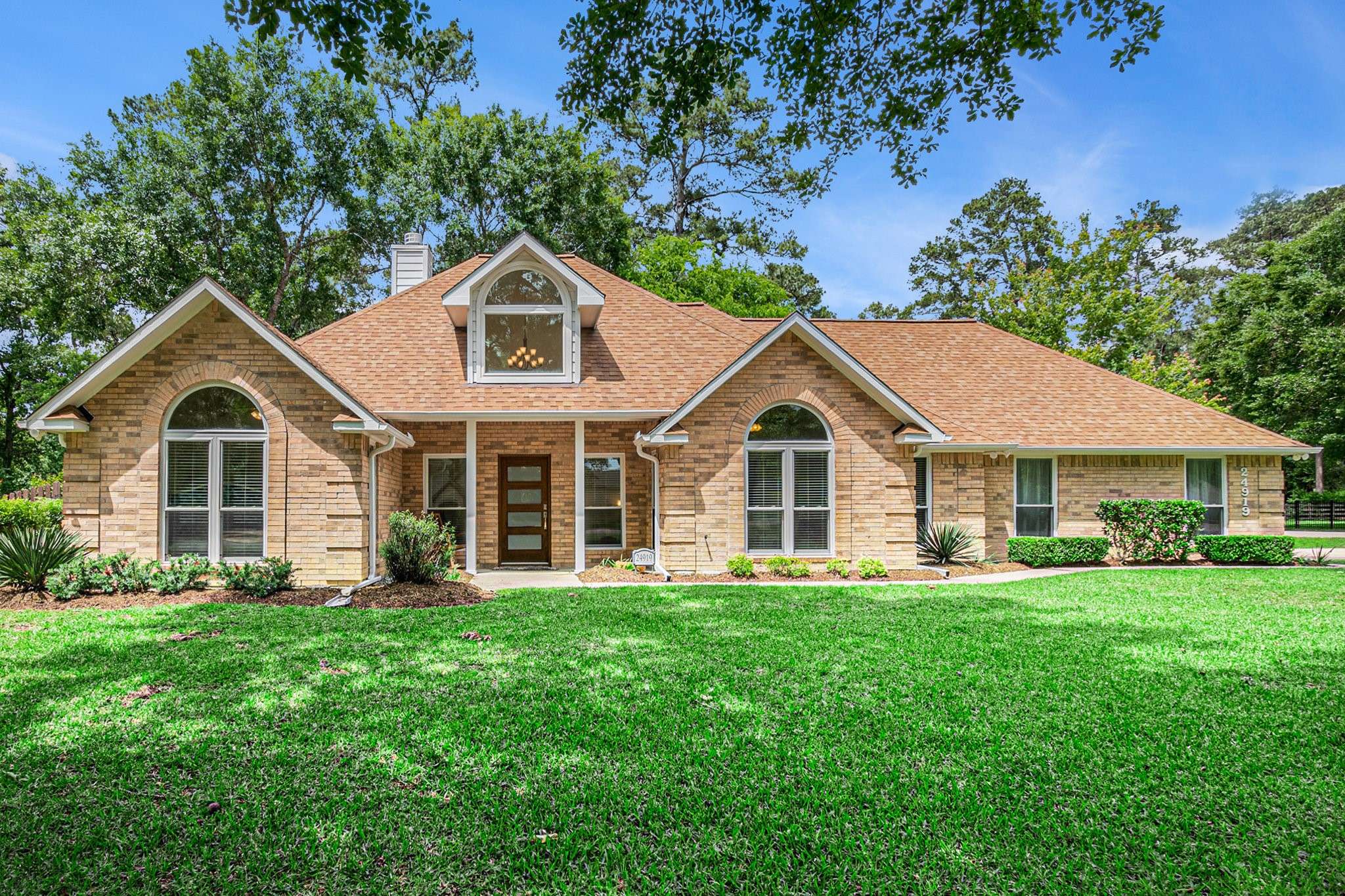 24919 Silver Leaf ST, Magnolia, TX 77355