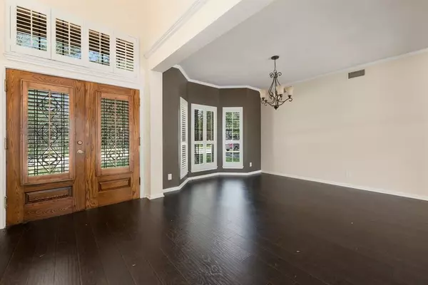 El Lago, TX 77586,1847 Raintree CIR