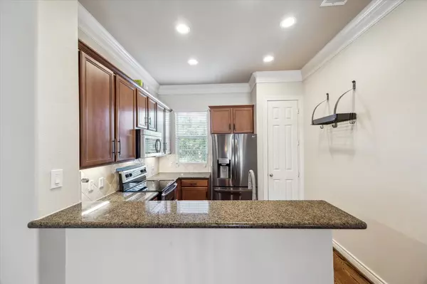 Houston, TX 77054,9008 Harbor Hills DR