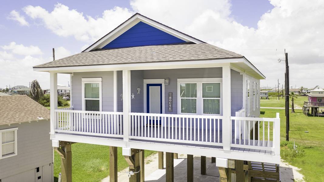 1014 Fort Velasco DR, Surfside Beach, TX 77541