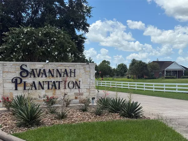 7630 Savannah Plantation DR, Rosharon, TX 77583