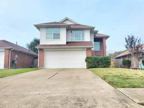 8722 Ashlawn DR, Houston, TX 77083