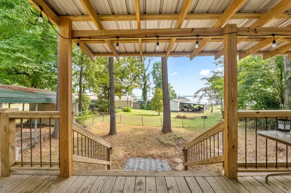 Point Blank, TX 77364,220 Kokomo RUN