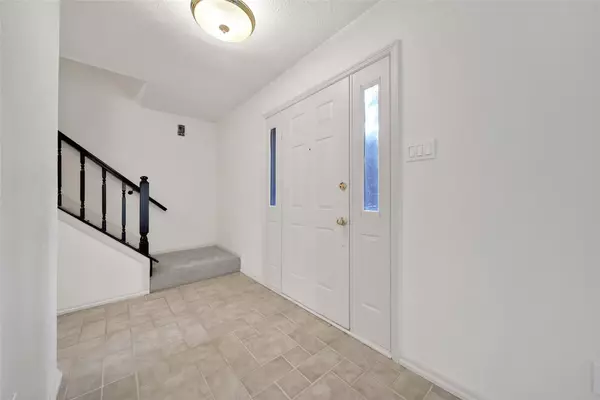 The Woodlands, TX 77381,34 Village Knoll PL