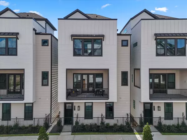 Houston, TX 77004,2208 Dennis ST