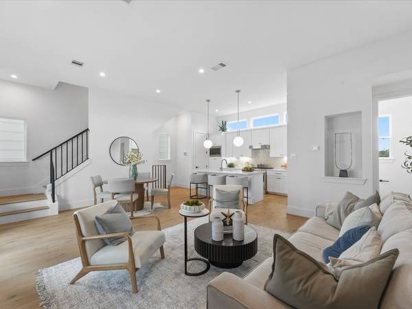 2208 Dennis ST, Houston, TX 77004