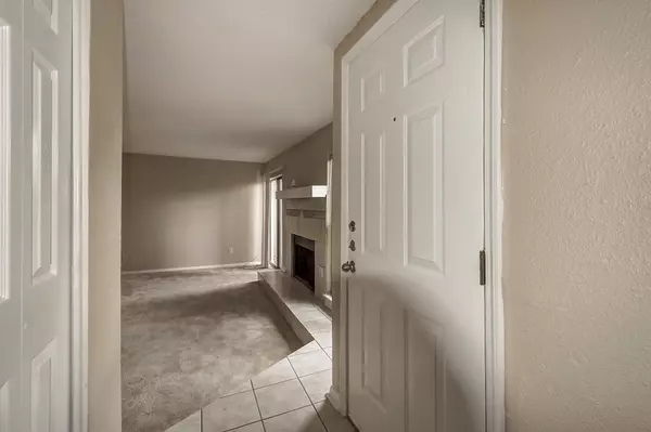 Houston, TX 77063,9327 Pagewood LN