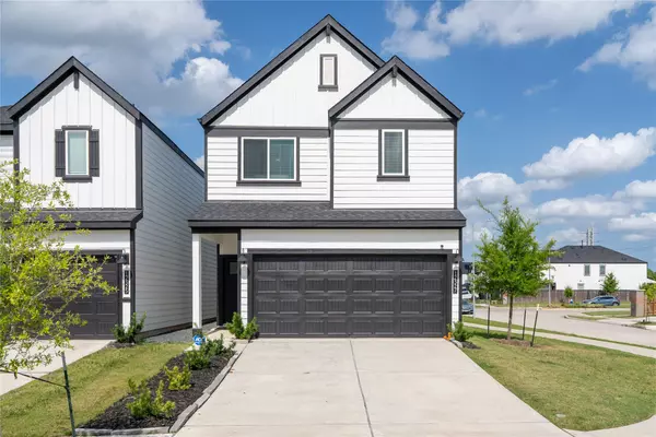 12327 Brandenburg Gate Dr DR, Houston, TX 77047