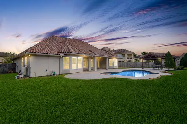 12404 Baymeadow DR, Pearland, TX 77584