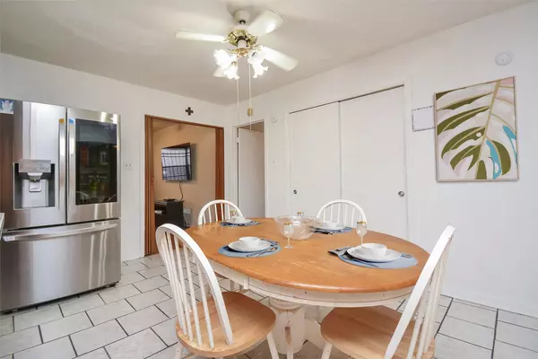 Houston, TX 77061,7884 Pecan Villas DR