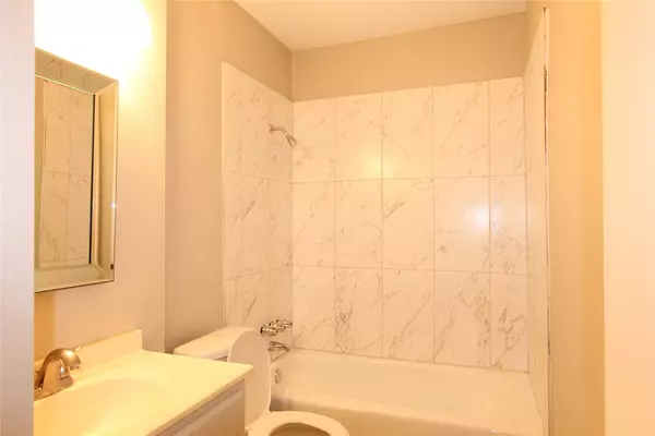 Baytown, TX 77521,3111 Long Meadow DR