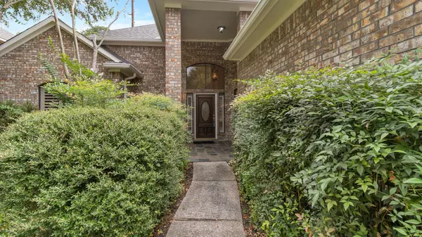 Houston, TX 77068,14918 Plantation Oak DR