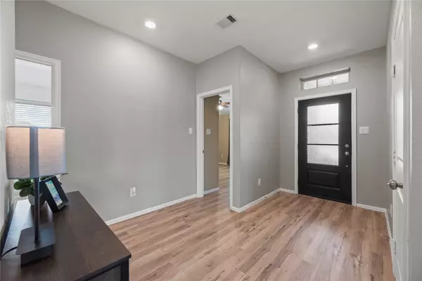 Rosenberg, TX 77469,5204 Rushing Brook LN