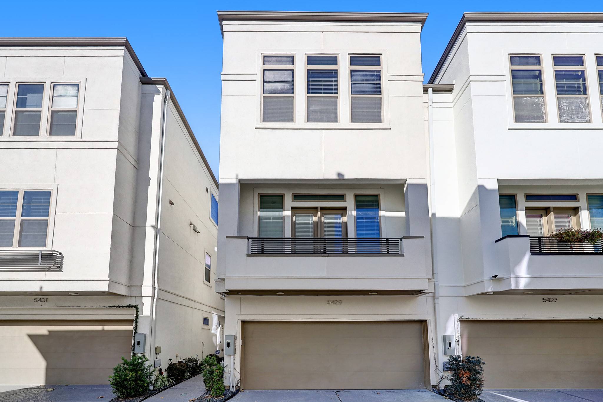 5429 Larkin ST, Houston, TX 77007