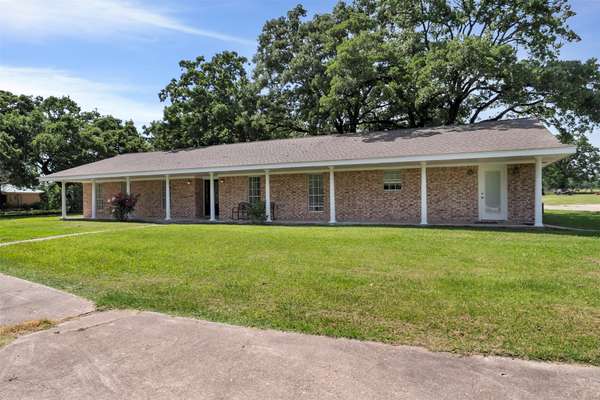 Huntsville, TX 77320,38 Fm 1696 RD W