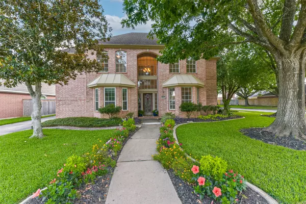 6402 Saint Jude DR, Pasadena, TX 77505